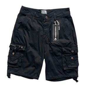 FOURTEEDS Cotton Loose Fit Multi-Pockets
Twill Bermuda Cargo Shorts